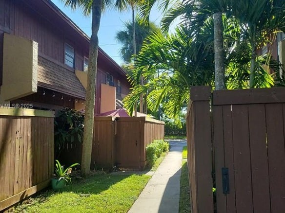 6445 SW 116th Pl # A, Miami FL 33173 — #A11857846