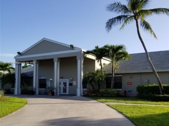 889 Hamilton Dr # 889I, Homestead FL 33034 — #A11858156