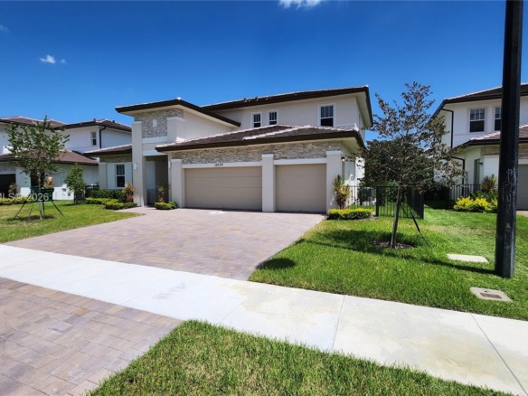 12239 SW 43rd St, Davie FL 33330 — #A11858581