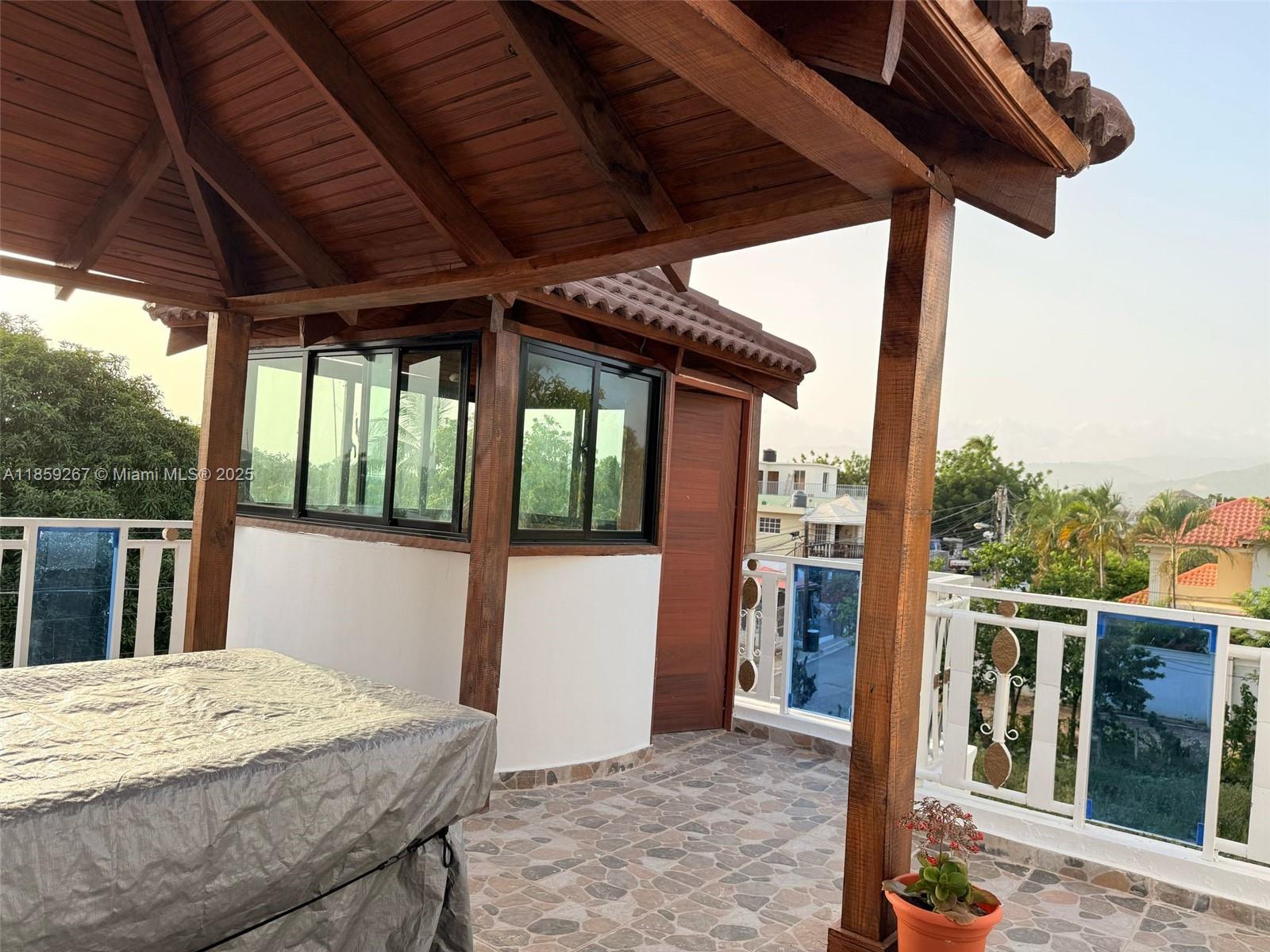 1ad5be0d-7109 San Jose # 24 San Jose #24, DR — #A11859267