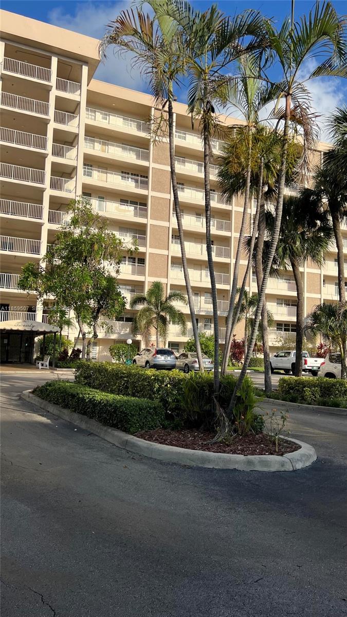 2671 S Course Dr # 403, Pompano Beach FL 33069 — #A11859507