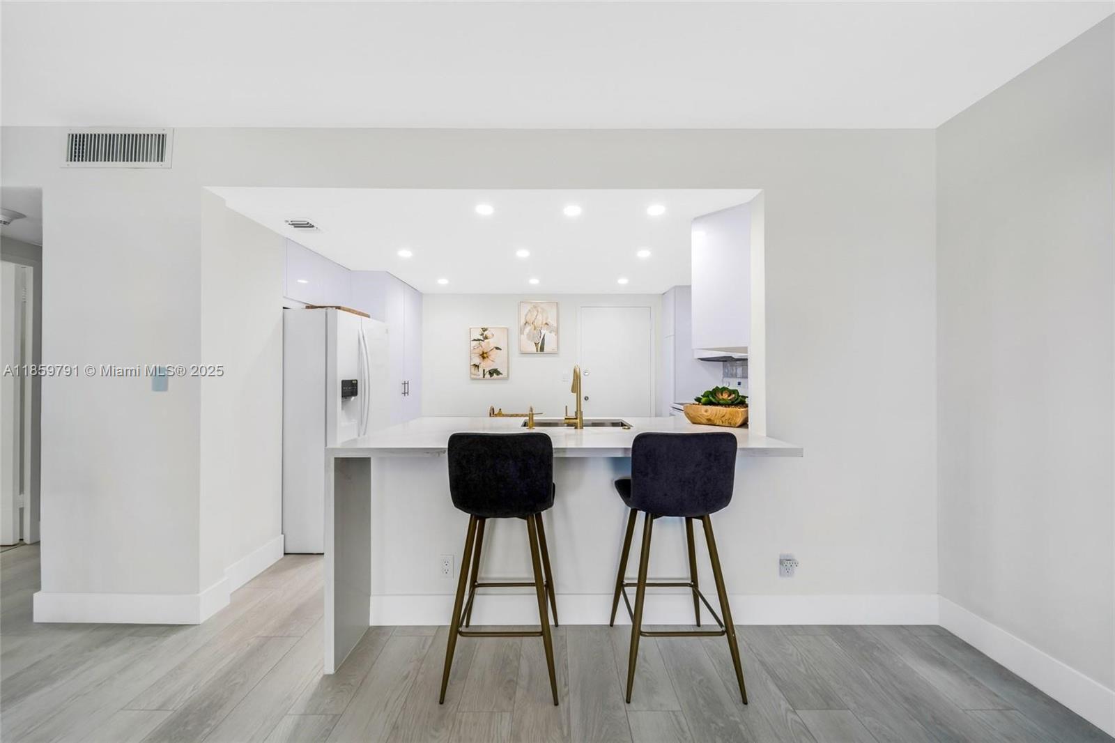 2100 S Ocean Dr # 5B, Fort Lauderdale FL 33316 — #A11859791