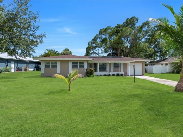 246 SE 44th st, Cape Coral FL 33904 — #A11859907