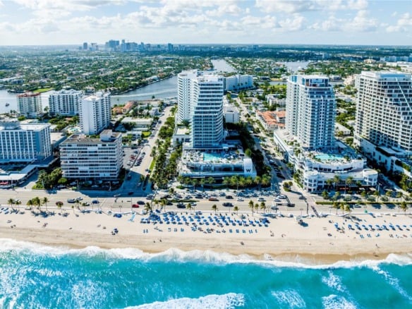 3101 Bayshore Dr # 805, Fort Lauderdale FL 33304 — #A11860158