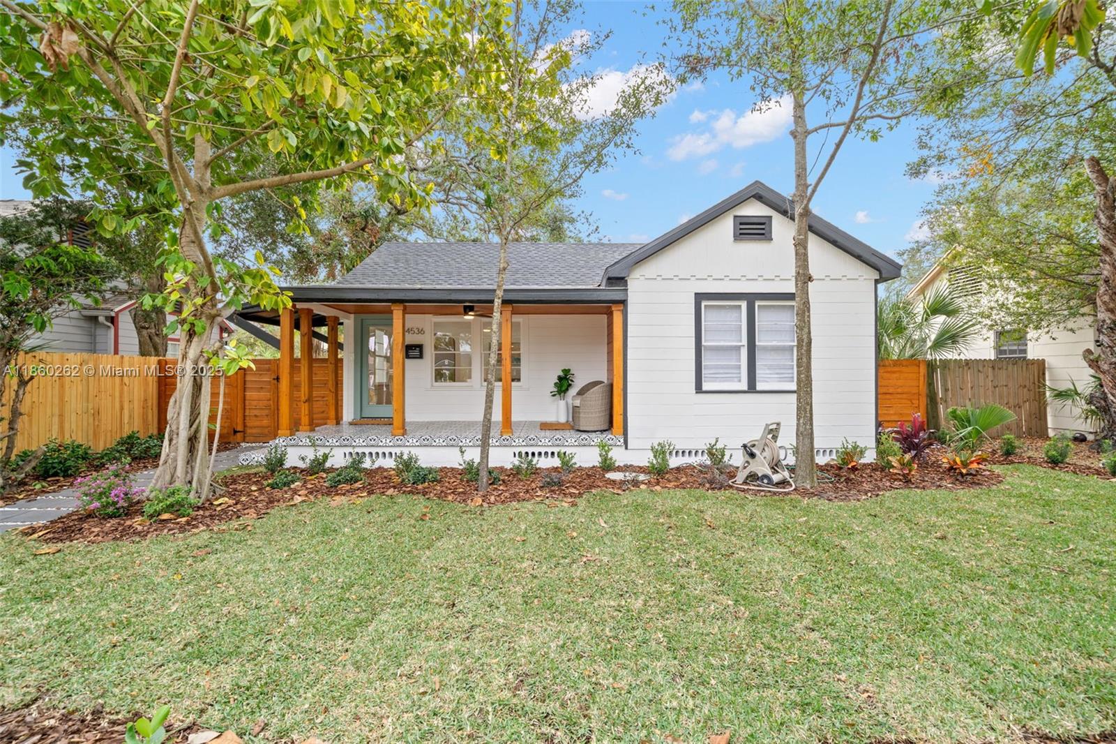 1ad5be0d-7158 4536 1ST AVENUE N, St Petersburg FL 33713 — #A11860262