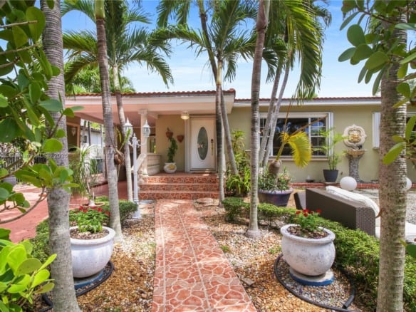 6101 SW 13th Ter, West Miami FL 33144 — #A11861601