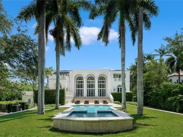 26 Tahiti Beach Island Rd, Coral Gables FL 33143 — #A11861683