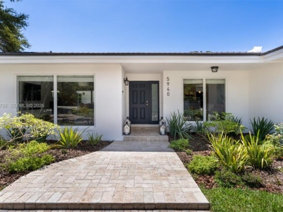 5940 SW 120th St, Pinecrest FL 33156 — #A11861792