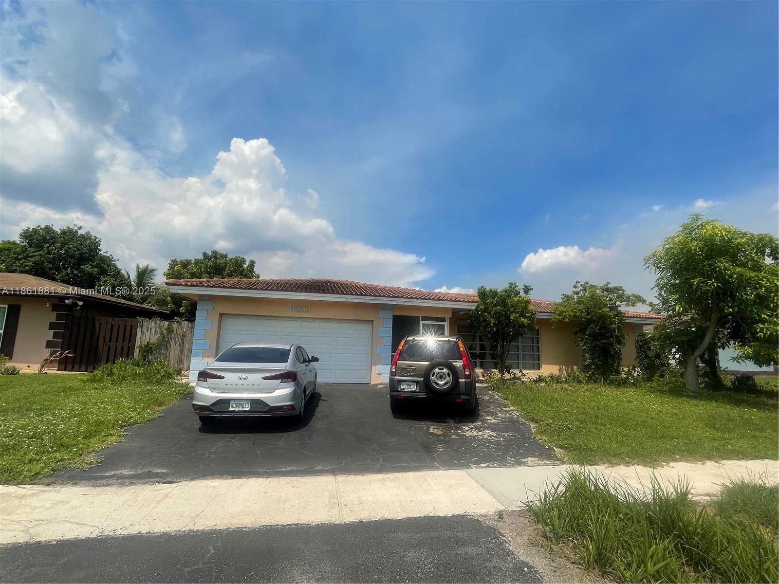 8203 NW 73rd Ter, Tamarac FL 33321 — #A11861881