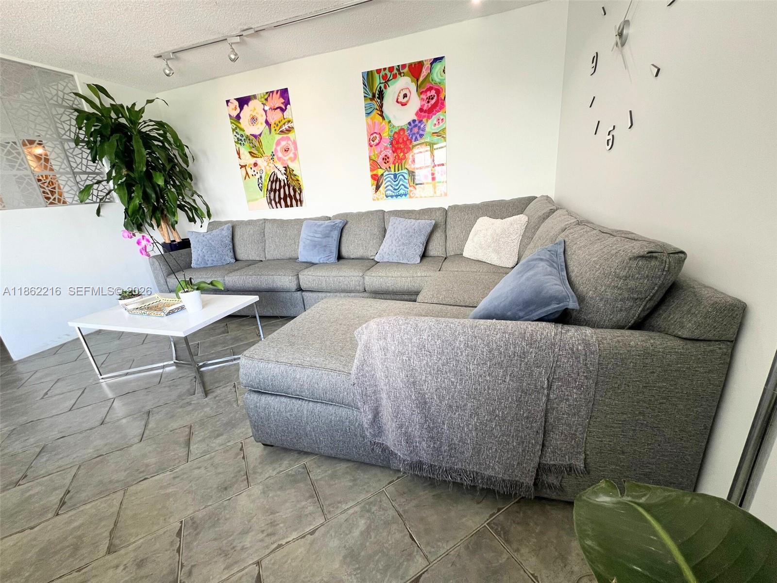 1ad5be0d-7226 2750 NE 183rd St # 2707, Aventura FL 33160 — #A11862216