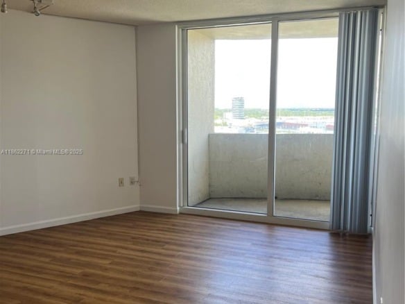19501 W Country Club Dr # 1411, Aventura FL 33180 — #A11862271