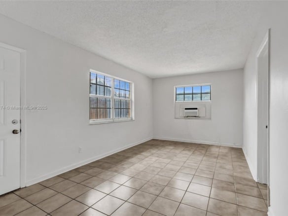 2525 Superior St # 4, Opa-Locka FL 33054 — #A11863174