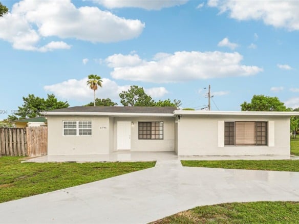 6546 SW 21st St, Miramar FL 33023 — #A11863904