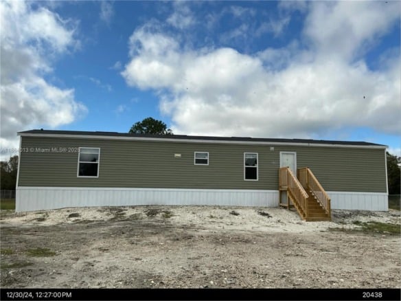 530 N Romero, Clewiston FL 33440 — #A11864013