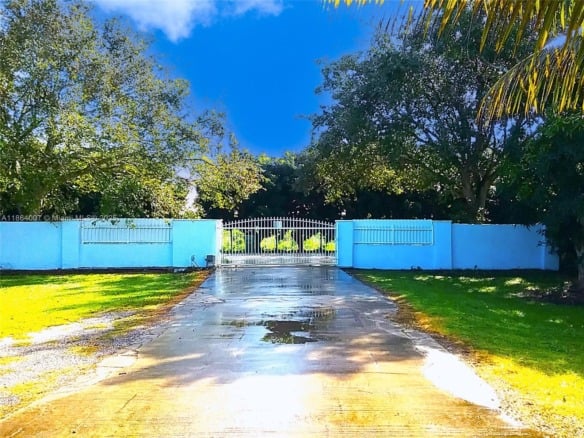 36520 SW 214th Ave, Homestead FL 33034 — #A11864007