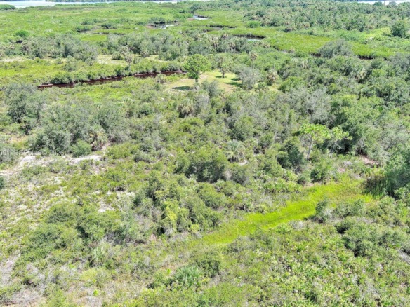 1353 Wallaroo Ct, Punta Gorda FL 33983 — #A11864001