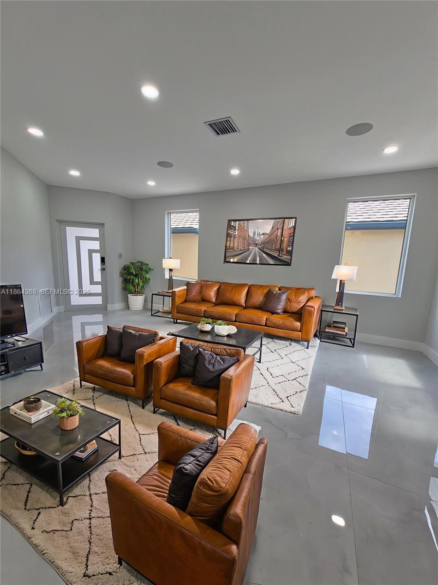1ad5be0d-7340 2176 NW 184th Way, Pembroke Pines FL 33029 — #A11864368