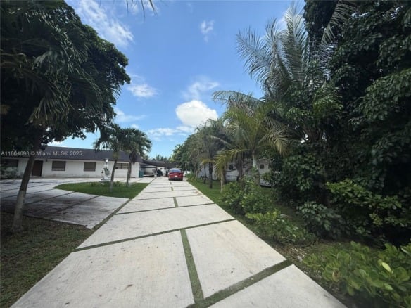 15765 SW 206th Ave, Miami FL 33187 — #A11864698