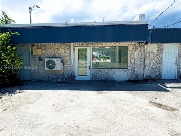 1200 S Federal Hwy, Fort Lauderdale FL 33316 — #A11865042