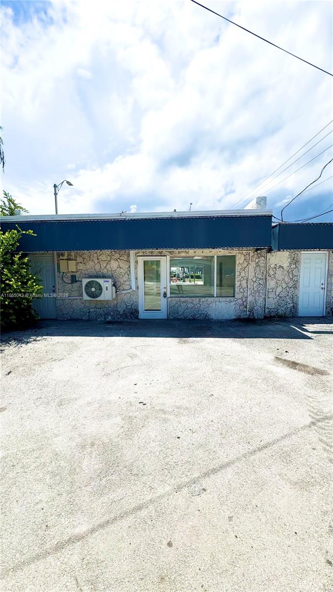 1200 S Federal Hwy, Fort Lauderdale FL 33316 — #A11865042