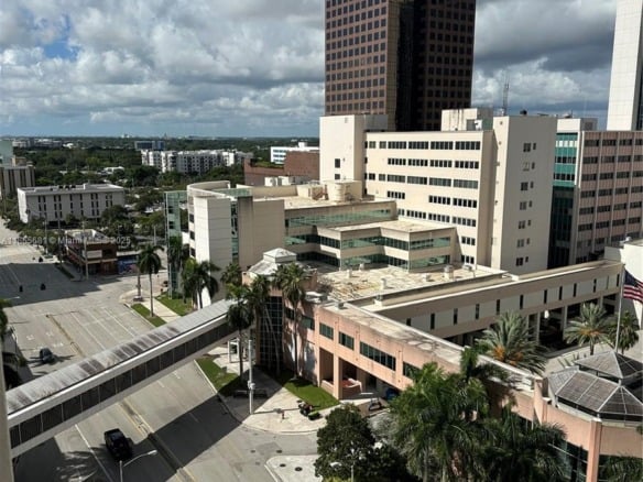 511 SE 5th Ave # 1214, Fort Lauderdale FL 33301 — #A11865681