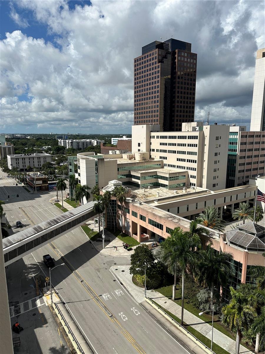 1ad5be0d-7401 511 SE 5th Ave # 1214, Fort Lauderdale FL 33301 — #A11865681