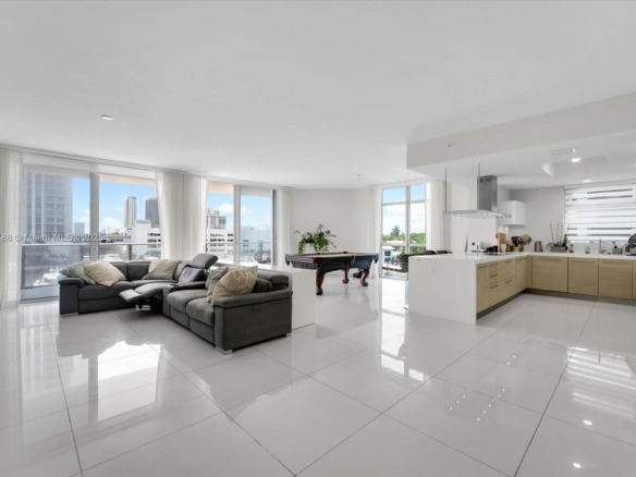 17301 Biscayne Blvd # 401, North Miami Beach FL 33160 — #A11865788