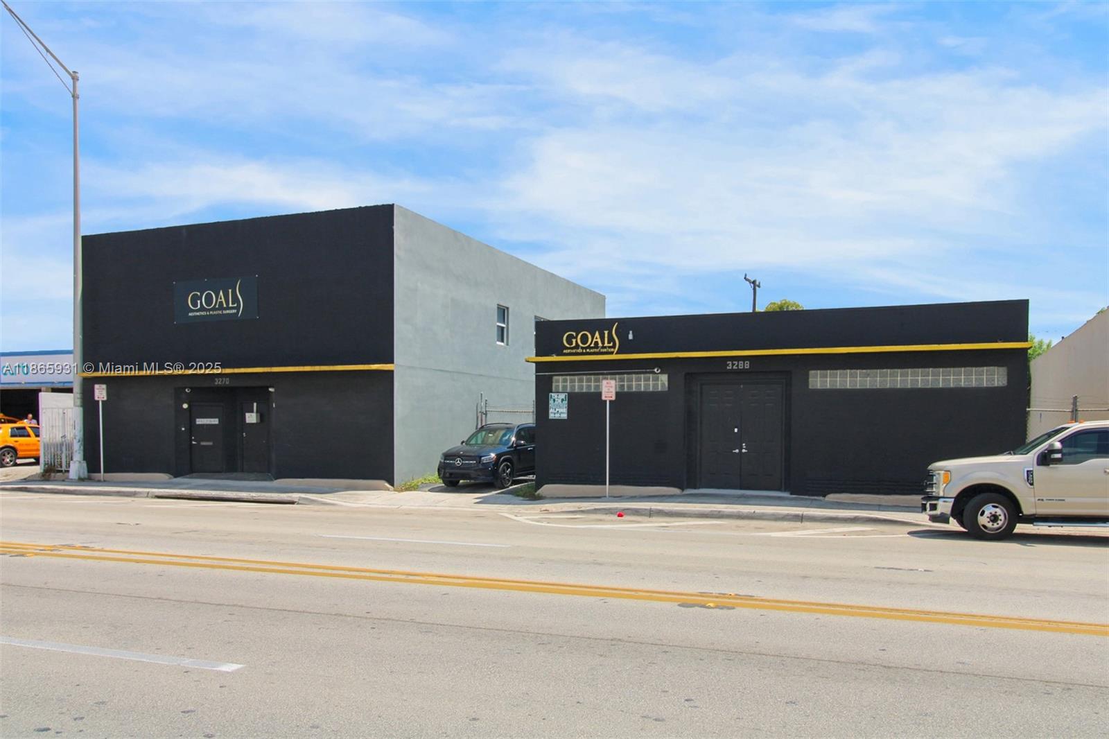 1ad5be0d-7409 3270 NW 36th St, Miami FL 33142 — #A11865931