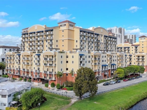 8395 SW 73rd Ave # 509, Miami FL 33143 — #A11866252