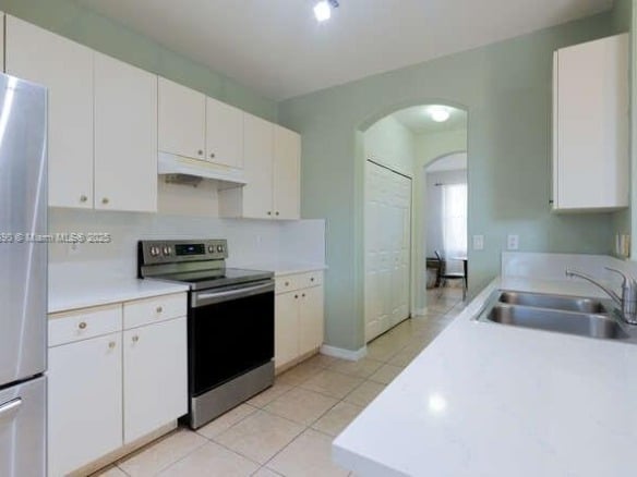10806 SW 240th Ln, Homestead FL 33032 — #A11866390