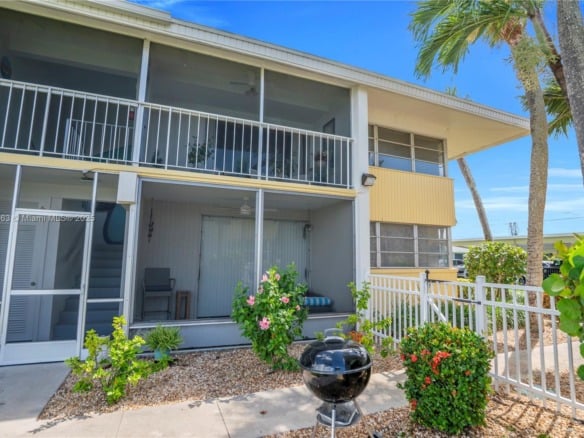 4613 SE 5th ave # 210, Cape Coral FL 33904 — #A11866563