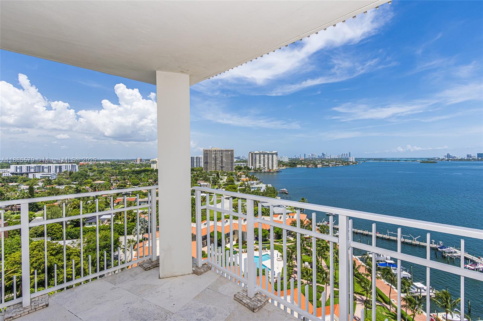 1ad5be0d-7442 4000 Towerside Ter # 1701, Miami FL 33138 — #A11866579