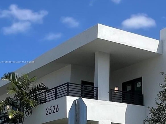 2526 Pierce Street # 12, Hollywood FL 33020 — #A11868154
