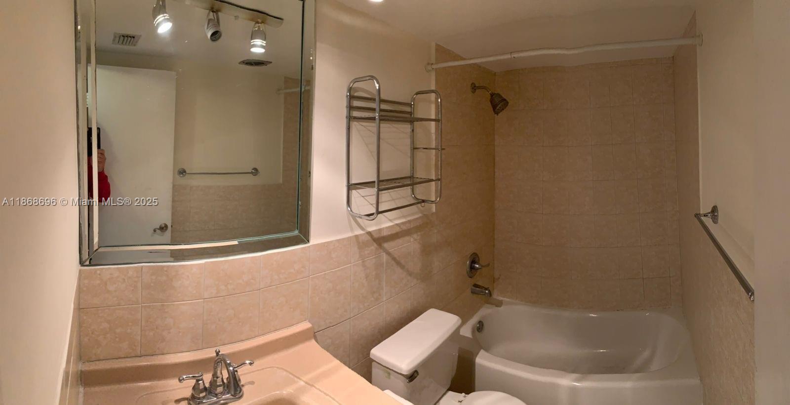 1ad5be0d-7500 1120 102nd St # 16, Bay Harbor Islands FL 33154 — #A11868696