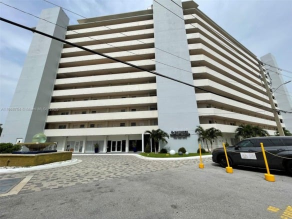 7904 West Dr # 215, North Bay Village FL 33141 — #A11868704