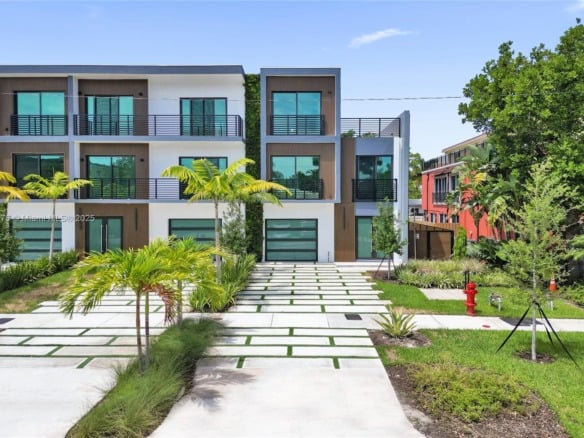 1825 NE 26th Ave, Fort Lauderdale FL 33305 — #A11869176