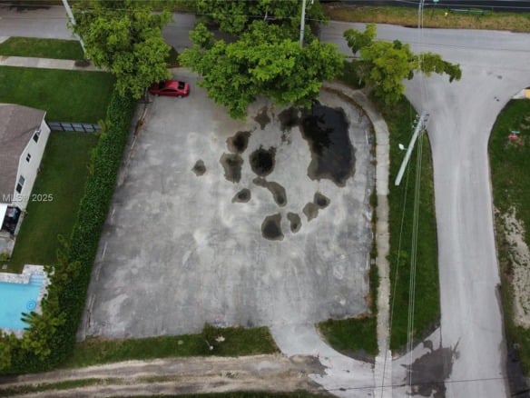 425 Esplanade Dr, Miami Springs FL 33166 — #A11870006