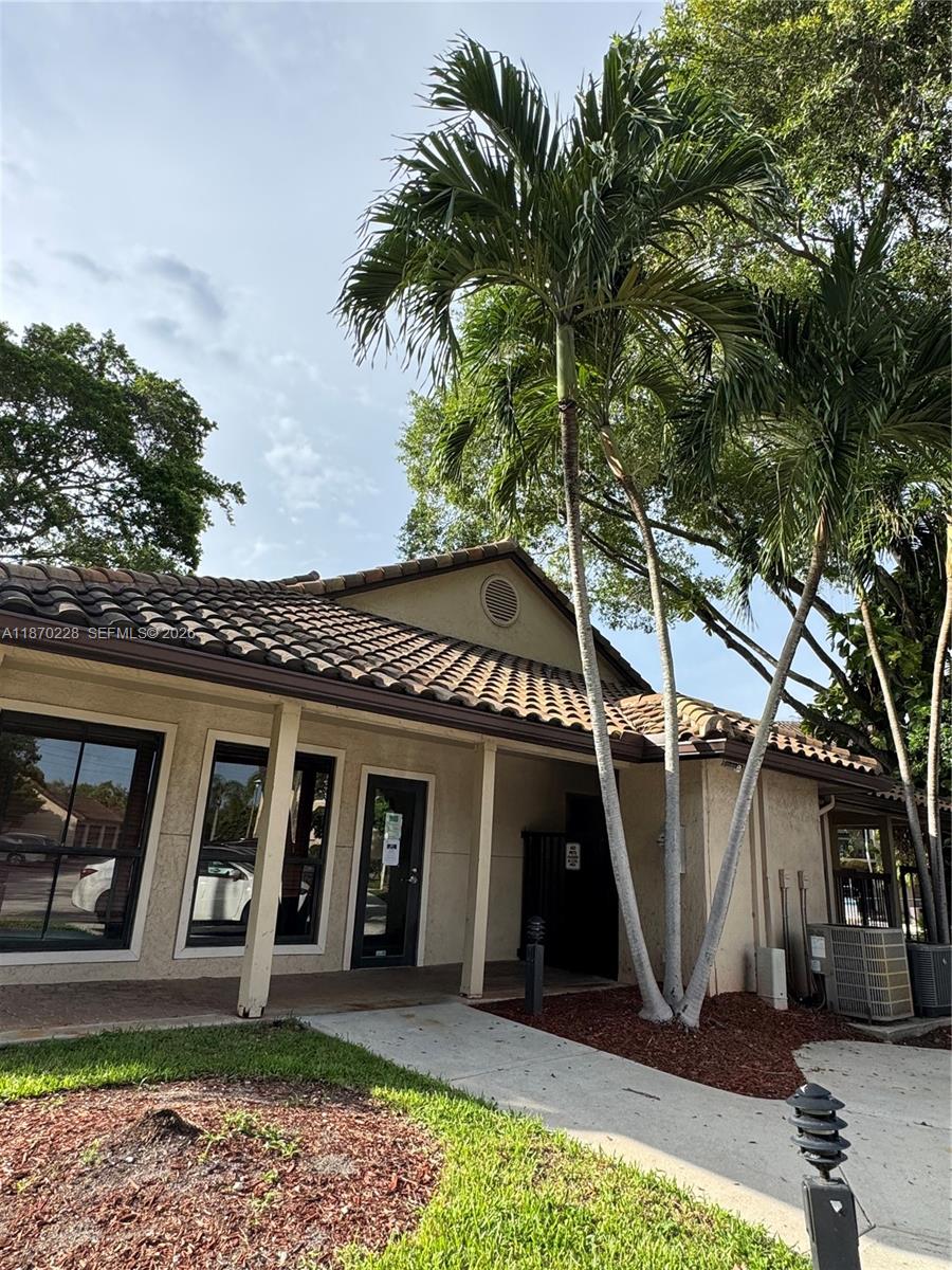 1ad5be0d-7579 4341 W McNab Rd # 27, Pompano Beach FL 33069 — #A11870228