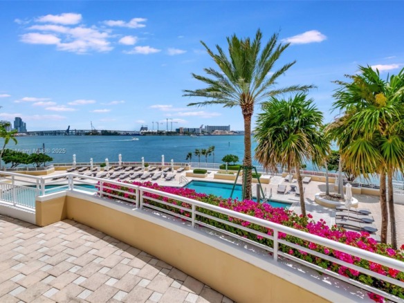 848 Brickell Key Dr # 2602, Miami FL 33131 — #A11857897
