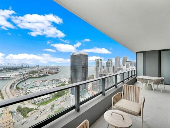 159 NE 6th St # 4015, Miami FL 33132 — #A11870353