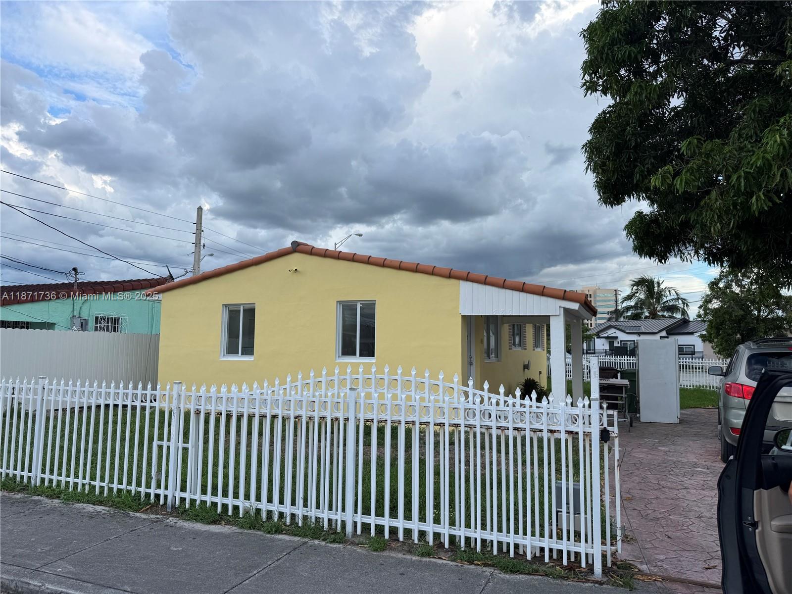 1ad5be0d-7671 685 SE Park Dr, Hialeah FL 33010 — #A11871736