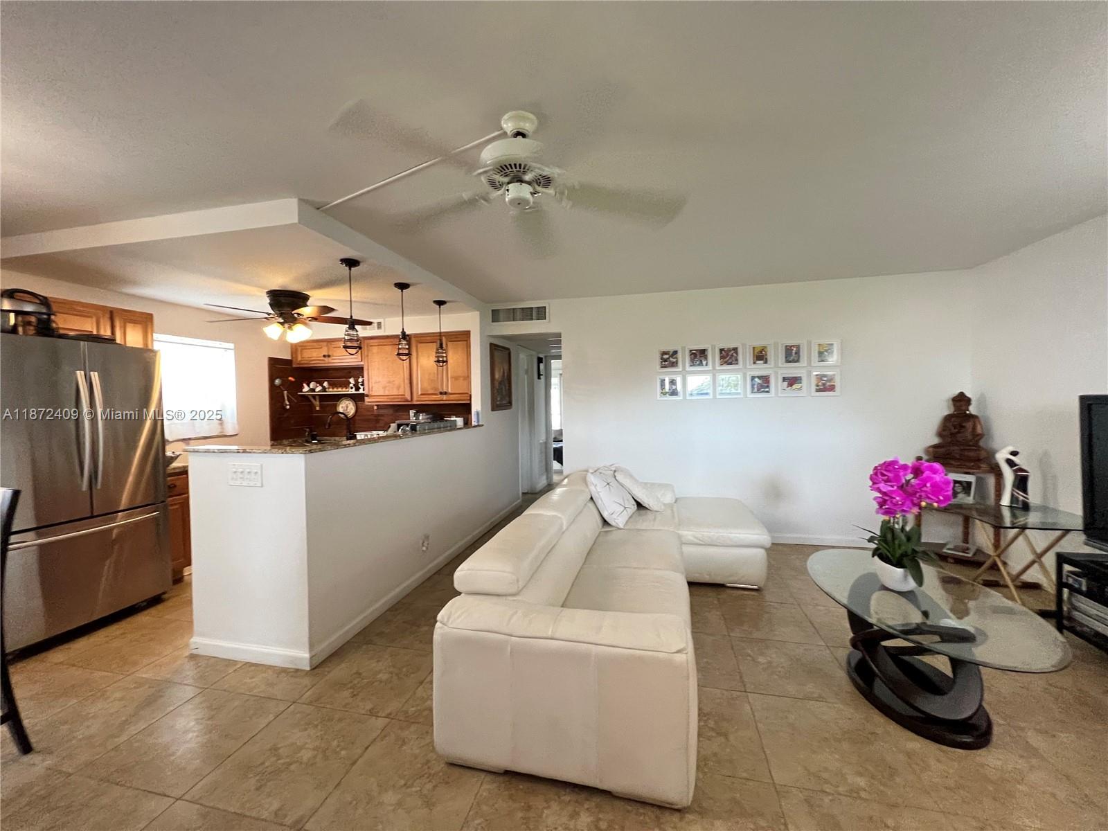 21 Saxony A # 21, Delray Beach FL 33446 — #A11872409