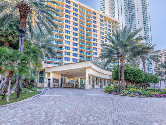 2501 S Ocean Dr # 1418, Hollywood FL 33019 — #A11872711