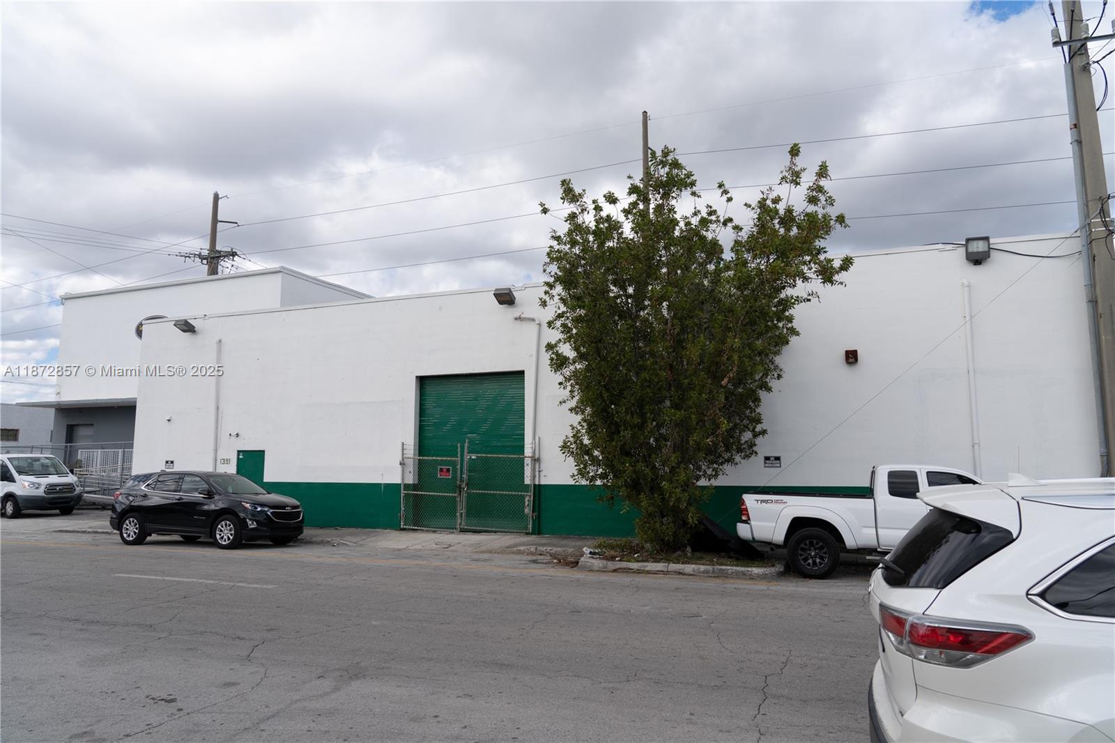 1395 NW 22nd St, Miami FL 33142 — #A11872857
