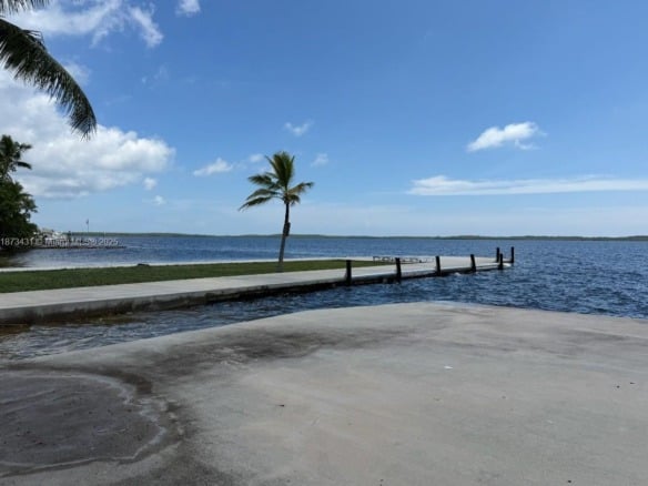 53 Bonefish Ave, Key Largo FL 33037 — #A11873431