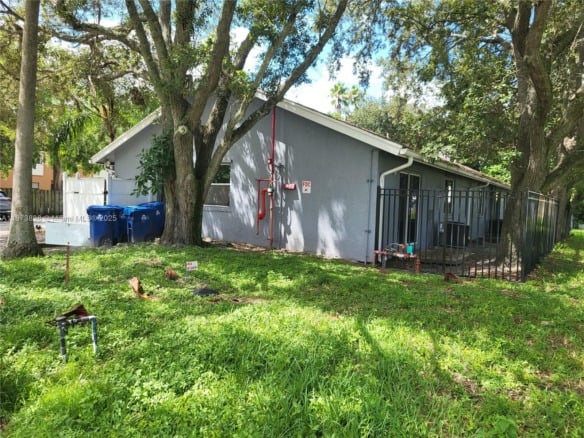 3621 NW 90th Ter, Sunrise FL 33351 — #A11873838