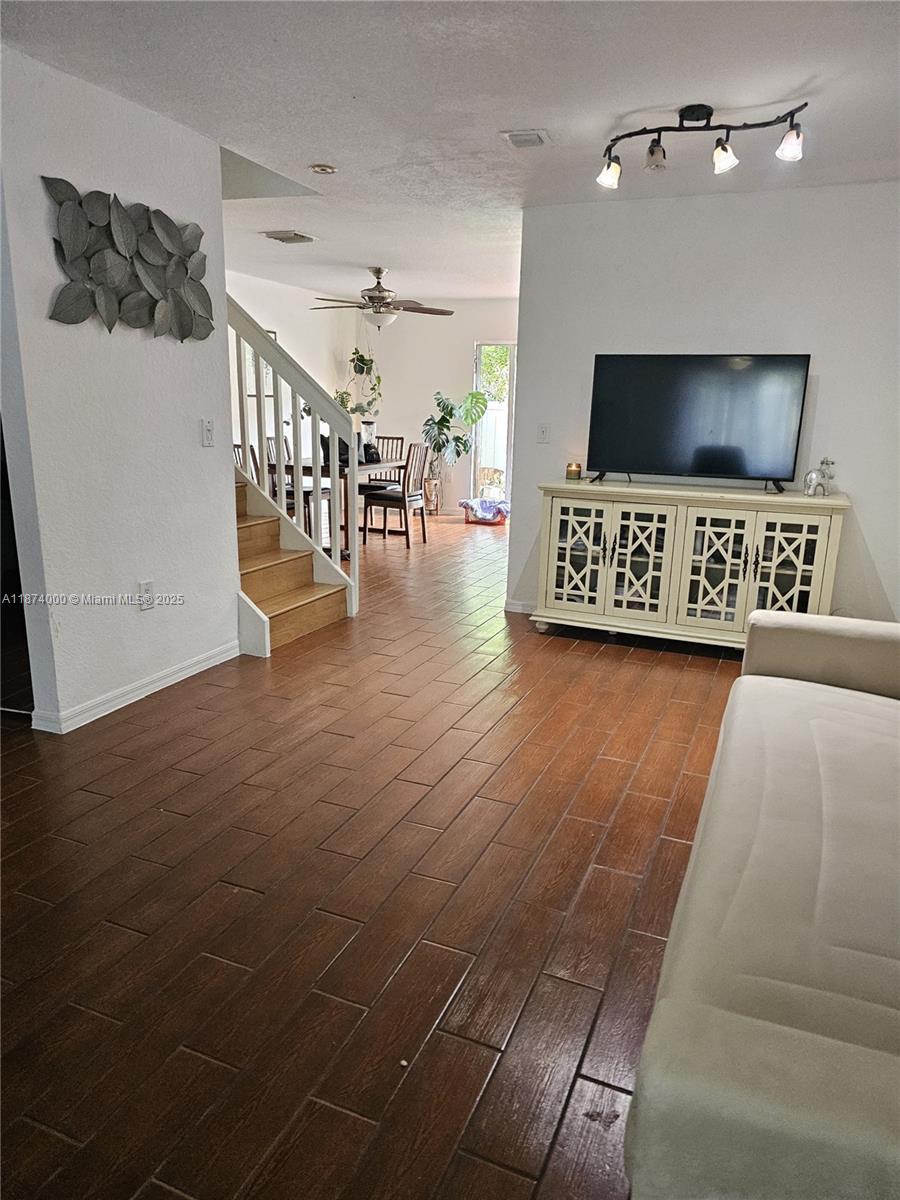 126 Hidden Ct Rd # D, Hollywood FL 33023 — #A11874000