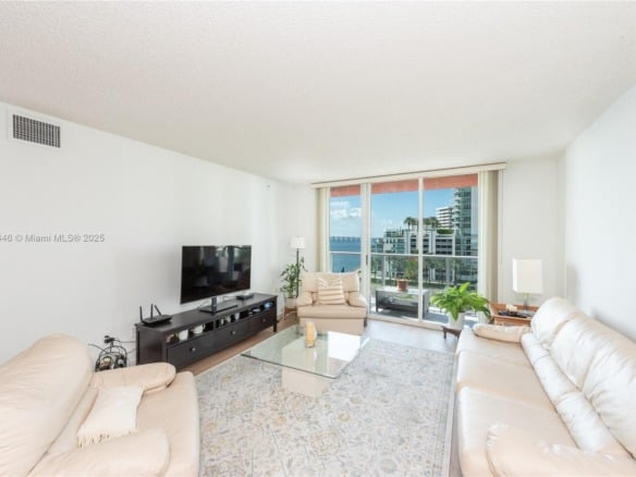 1155 Brickell Bay Dr # 609, Miami FL 33131 — #A11874446