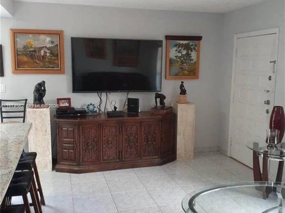 9360 SW 37th St, Miami FL 33165 — #A11874562