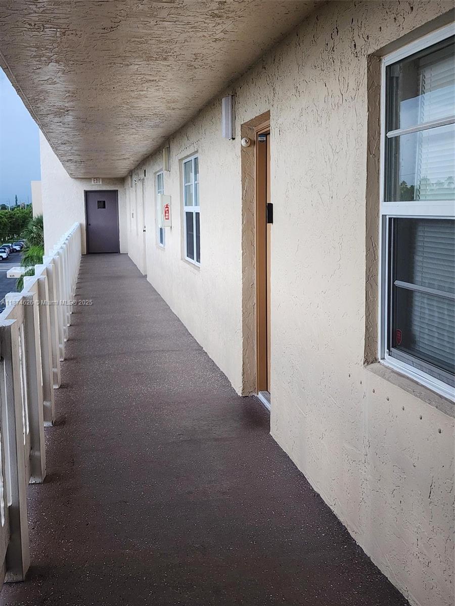 425 SE 11th Ter # 403, Dania Beach FL 33004 — #A11874626